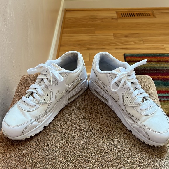 Nike Air Max - Picture 2 of 6